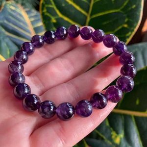 Amethyst-crystal-bracelet