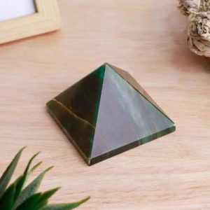 Green Jed Crystal pyramid